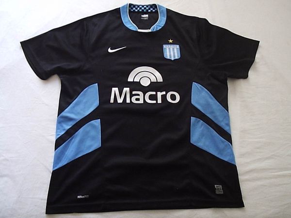 2008 Racing Nike away utileria #17